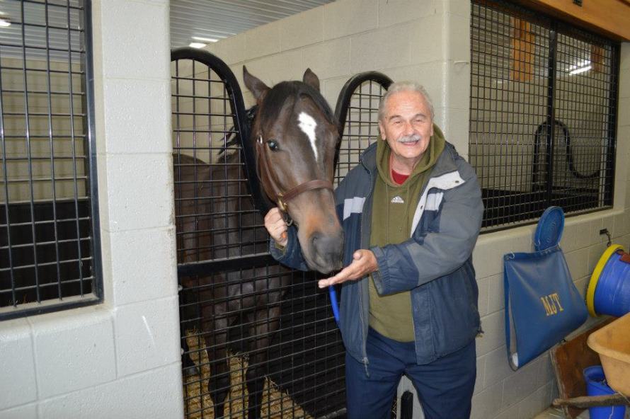 601939_10201102267298384_252605142_n